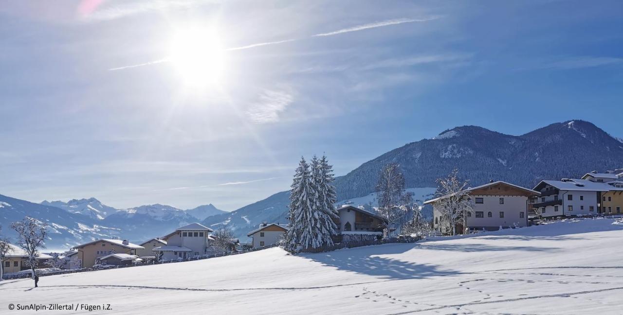 SunAlpin - Zillertal Fuegen Luaran gambar