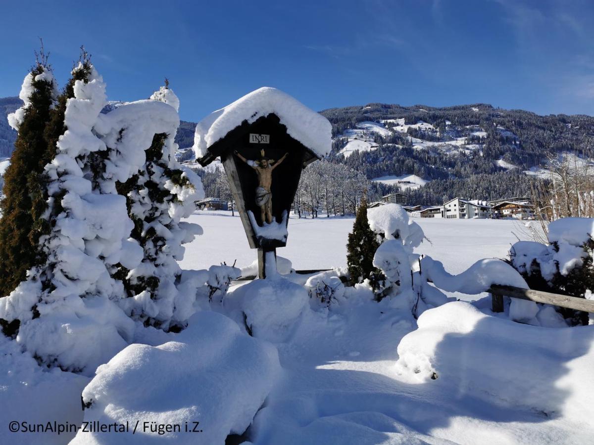 SunAlpin - Zillertal Fuegen Luaran gambar