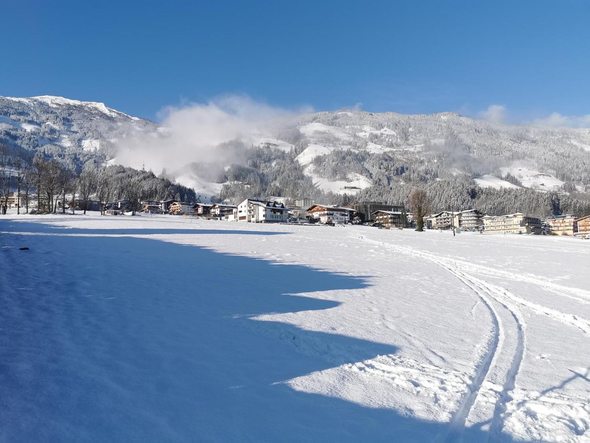 SunAlpin - Zillertal Fuegen Luaran gambar